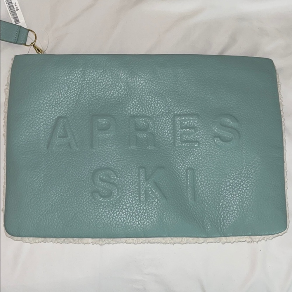 🆕H&M leather Sherpa big clutch